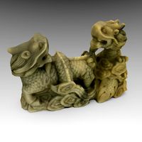 Twin Dragon Statuette