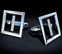 ring square with diamonds