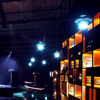 Pressed Glass Bead and Top - Tom Dixon