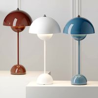 FlowerPot VP3 Table Lamp by Tradition
