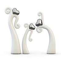 Figurine dancing heart