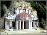 Sant Emidio alle grotte Temple