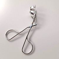 Eyelash Curler