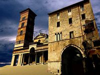 Romanic StyleCathedral