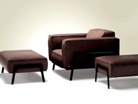 Bacio Armchair