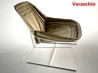 Chapeau armchair by Varaschin