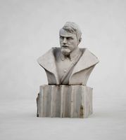 Statue bust in Museon