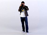 Luke 0099 Man taking a photo