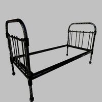 Metal bed