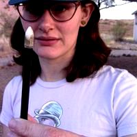 Arrowhead: Bullet-shaped