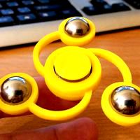 Solar spinner