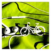 BIKE - earbuds jewellery
