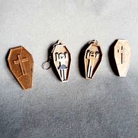 Earrings coffin and box