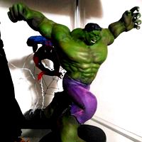 Hulk Statue