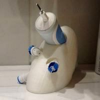 Yet another Oral B toothbrush holder
