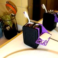 Bathroom organizer