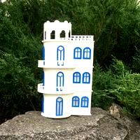 3D printed villa on the lake