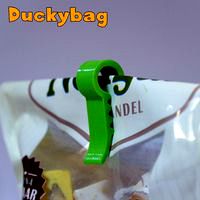 Duckybag clip