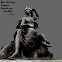 statue