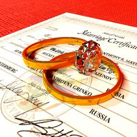 Gold wedding rings with a diamond