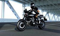 Yamaha xjr 1300 with rider