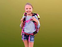 Lilly 10290 - Walking School Girl