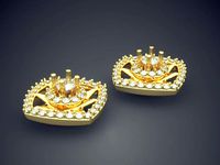 Unique Extravagant Square-Shaped Detailed Earrings | 3D