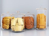 Dry biscuit jars
