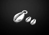 Buzio Buzio Cowryg pedant earing  | 3D