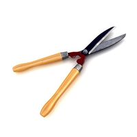 Gardening shears