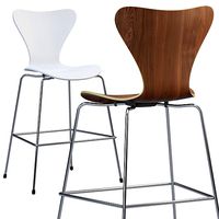 Fritz Hansen Series 7 counter stool