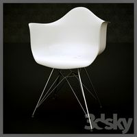 Eames Plastic Armchair Dar