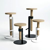 Avvitamenti Stools by Carlo Contin