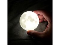 Moon Lamp by moononournation