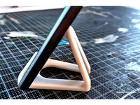 Fine Phone Stand