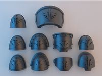 Space Marine Shoulder Pads - Dark Angels