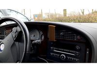 Saab 9-5 phone mount Dame Edna 2006-2010