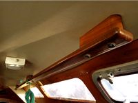 Crossbar sailboat holders