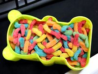 Gummy bear bowl