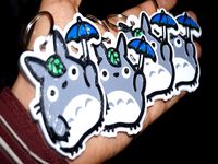 Totoro holding umbrella 5 color keychain