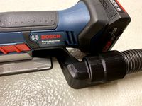 Winkliger Absaugstutzen für BOSCH GST Stichsaege / Vacuum cleaner adapter for BOSCH GST jigsaw