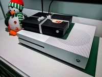 Xbox One S game giftbox / trinket container