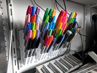 Pen / Sharpie holder for 15 items