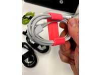 Cable clip