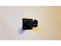 Wall mount spool holder