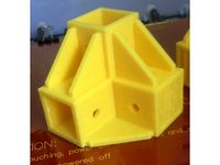 20 20 corner with built in support.