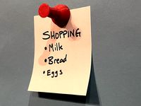 Mag-Net-Tack: An oversized, pushpin-inspired magnet for your fridge or magnet board