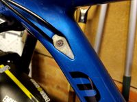 Mondraker dune/foxy cable clamp