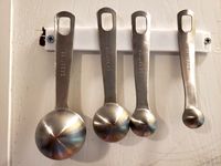 Eight Inch Magnetic Rack