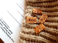 knit markers - knit, purl, row 1, row 2